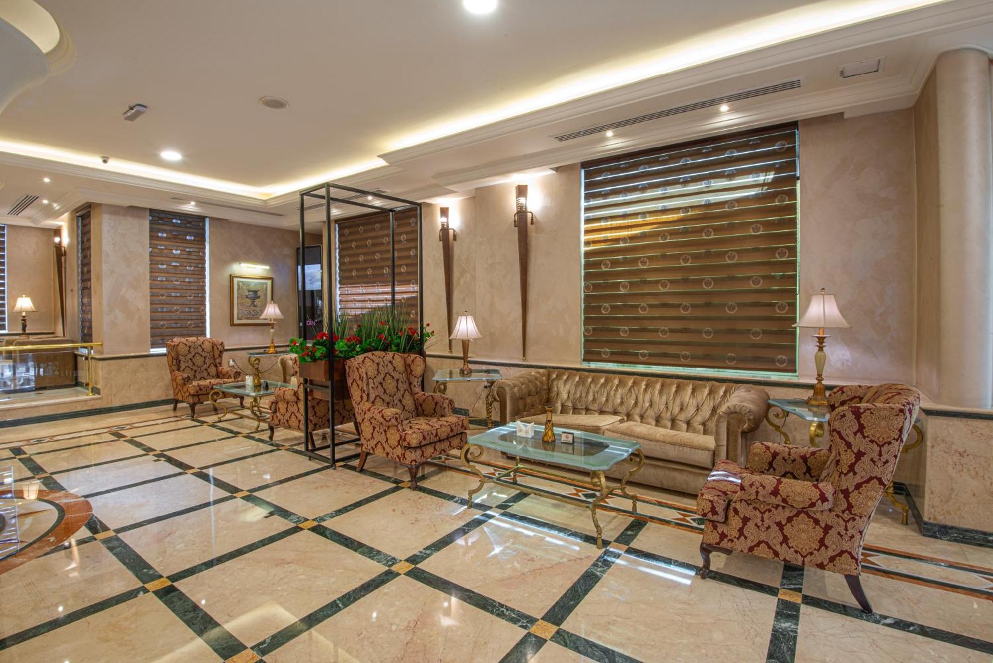Bristol Hotel Amman Exterior foto Lobby